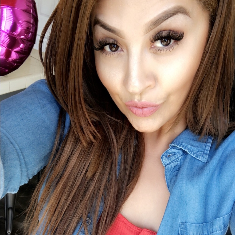 Meet your Posher, Erika